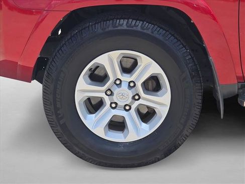 Used 2016 Toyota 4Runner SR5 Premium RWD image 14