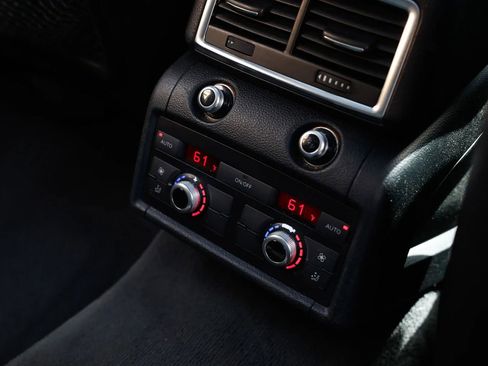 Used 2010 Audi Q7 3.6 Premium image 36