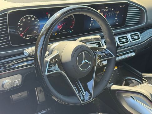 New 2026 Mercedes-Benz Maybach GLS 600 4MATIC image 25