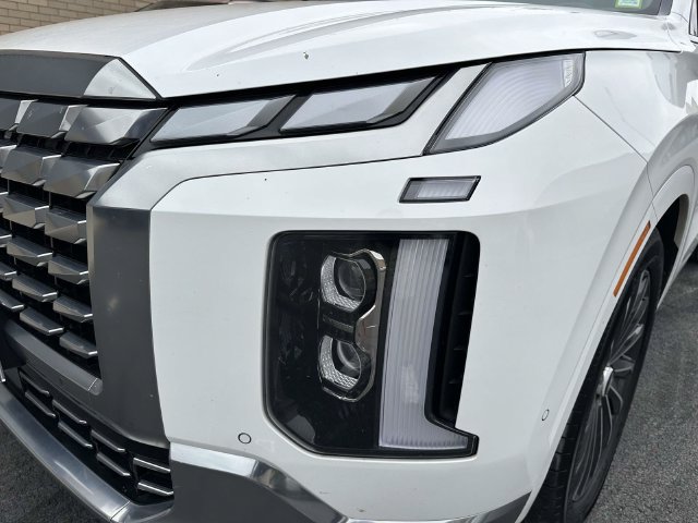 Used 2023 Hyundai Palisade Calligraphy AWD/4WD image 14