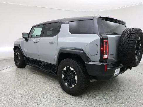 Used 2024 GMC Hummer EV 2X w/ Extreme Off-Road Package AWD/4WD image 6
