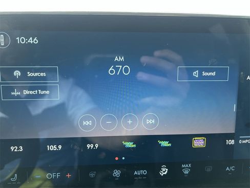 Used 2023 Lincoln Corsair Standard w/ Equipment Group 101A image 18