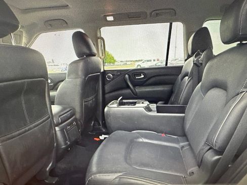Used 2023 INFINITI QX80 Luxe w/ Cargo Package RWD image 5
