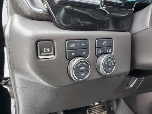 Certified 2023 Chevrolet Silverado 1500 LT Trail Boss w/ Convenience Package II image 18