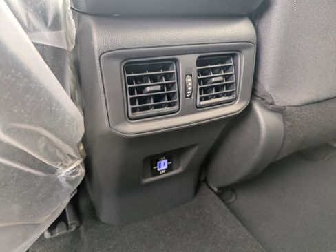 New 2025 Toyota RAV4 LE image 27