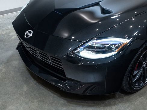 Used 2024 Nissan Z Performance w/ Floor Mat Package RWD image 8