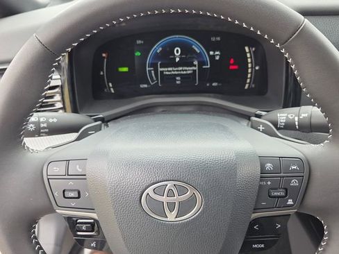 New 2026 Toyota Camry SE image 21