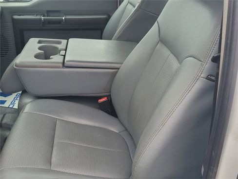 Used 2015 Ford F250 XL w/ Power Equipment Group image 12