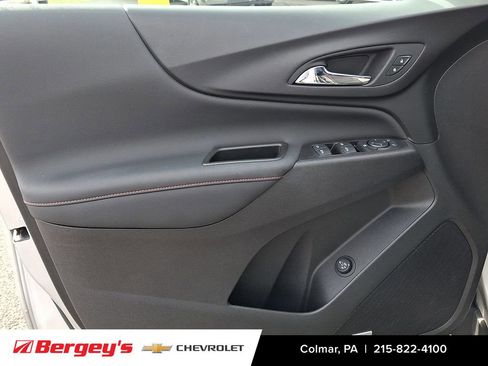 Certified 2022 Chevrolet Equinox RS w/ RS Leather Package image 15