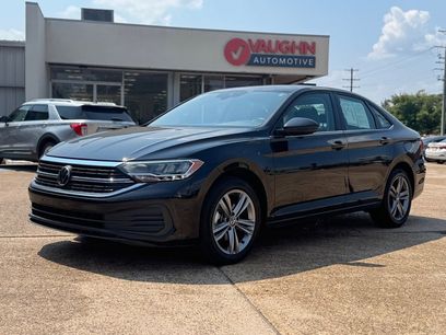 Used 2024 Volkswagen Jetta SE