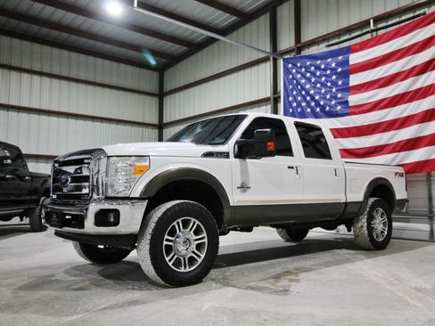 Used 2016 Ford F350 Lariat w/ Lariat Ultimate Package image 1