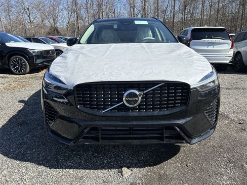 New 2025 Volvo XC60 T8 Plus w/ Protection Package Premier image 3