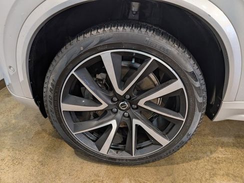 Used 2023 Volvo XC90 B6 Plus w/ Protection Package image 9