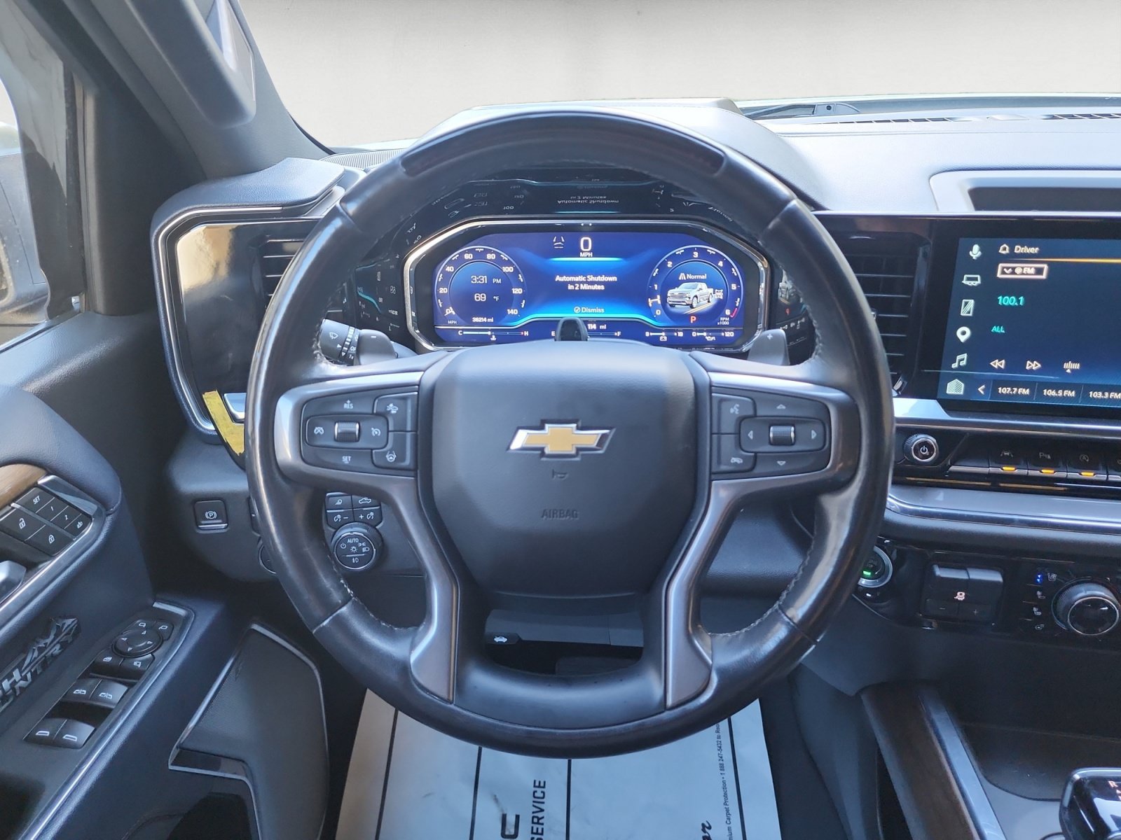 Used 2023 Chevrolet Silverado 1500 High Country AWD/4WD image 12