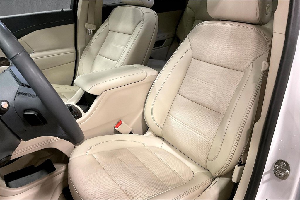 Used 2023 GMC Acadia Denali AWD/4WD image 22