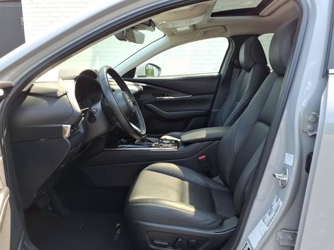 Used 2025 MAZDA CX-30 AWD 2.5 S w/ Preferred Package image 12