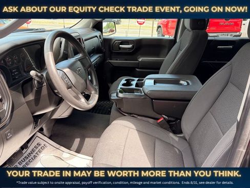 Used 2022 Chevrolet Silverado 1500 Custom Trail Boss w/ LPO, Dark Essentials Package AWD/4WD image 19