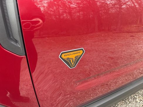 Used 2025 Ford Bronco Sport Badlands image 7