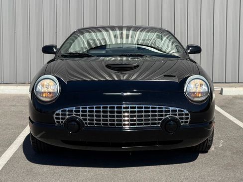 Used 2002 Ford Thunderbird RWD image 10