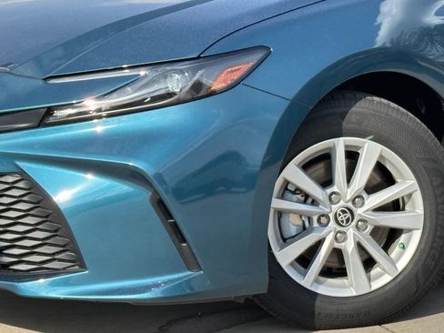 New 2026 Toyota Camry LE w/ Convenience Package image 6