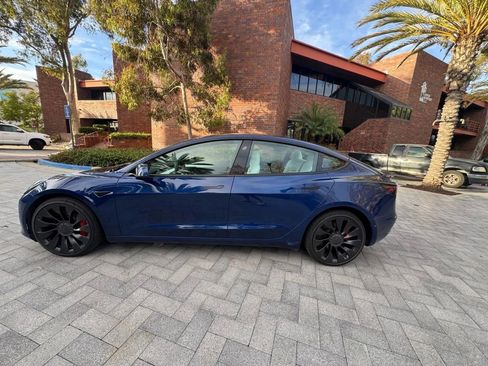 Used 2022 Tesla Model 3 Performance image 53