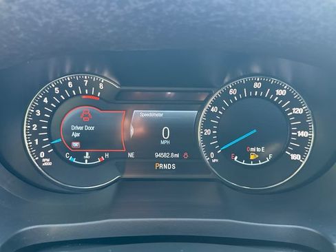 Used 2018 Ford Explorer Platinum AWD/4WD image 31