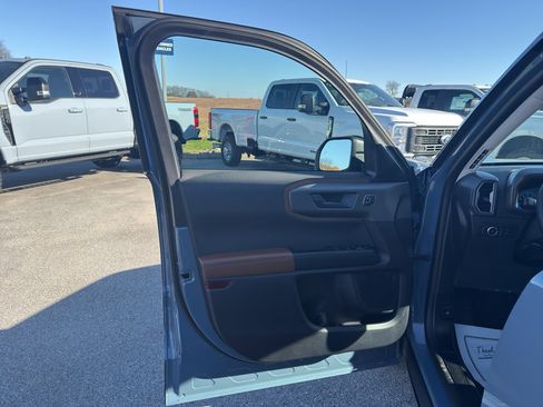 New 2025 Ford Bronco Sport Outer Banks w/ Outer Banks Tech Package+ AWD/4WD image 16