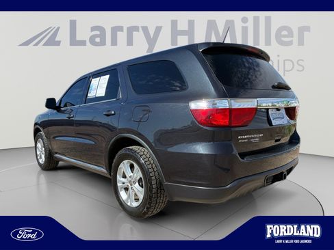 Used 2013 Dodge Durango SXT w/ Trailer Tow Group IV AWD/4WD image 3