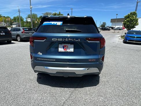 Used 2026 GMC Terrain Denali AWD/4WD image 5