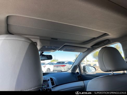 Used 2015 Toyota Venza Limited image 26