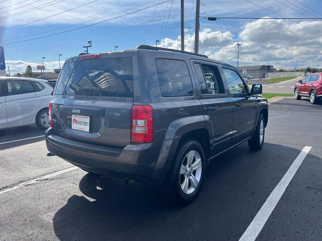 Used 2016 Jeep Patriot Sport w/ All Weather Capability Group AWD/4WD image 5