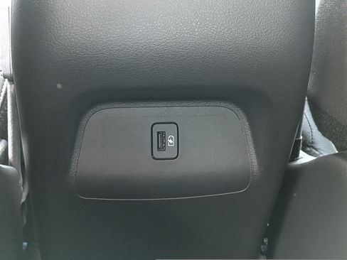 Used 2024 Nissan Sentra SV FWD image 15