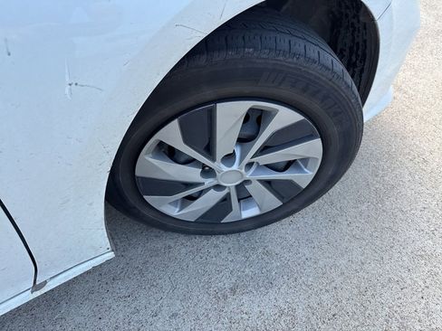 Used 2022 Nissan Altima 2.5 S image 16