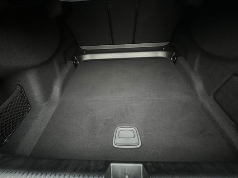 Used 2023 Mercedes-Benz EQE 500 4MATIC Sedan image 30