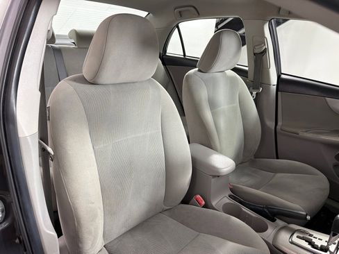 Used 2013 Toyota Corolla LE w/ Protection Pkg FWD image 20