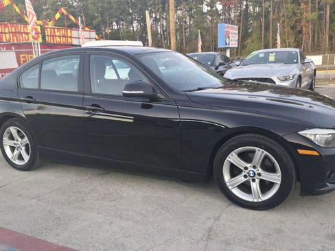 Used 2013 BMW 320i Sedan image 8