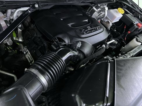 Used 2025 RAM 2500 Big Horn AWD/4WD image 31