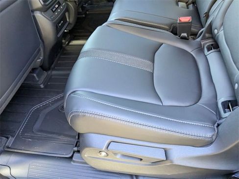 New 2025 Honda Pilot EX-L image 30
