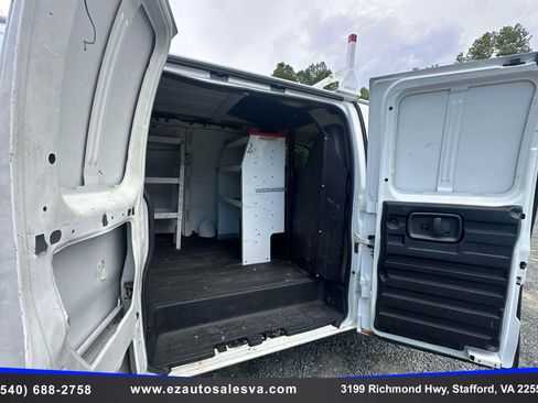 Used 2013 Chevrolet Express 1500 RWD image 21