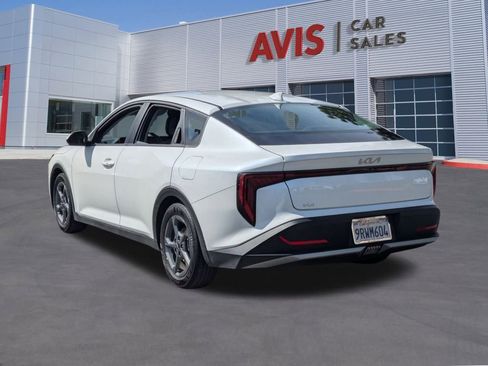 Used 2025 Kia K4 LXS image 9