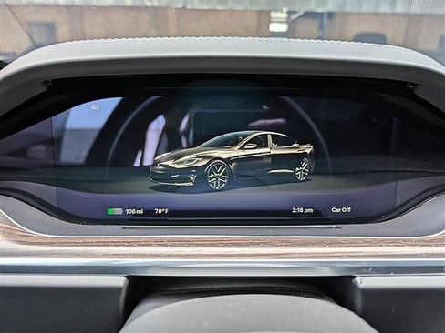 Used 2022 Tesla Model S AWD image 20