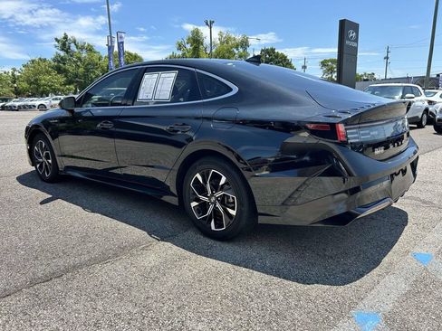 Used 2024 Hyundai Sonata SEL FWD image 4