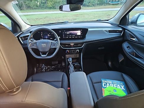 Used 2024 Buick Encore GX Sport Touring image 22