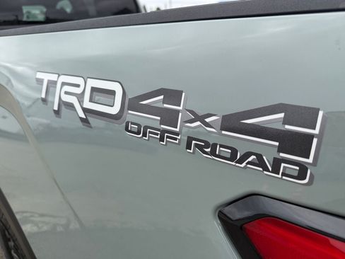 Used 2025 Toyota Tundra SR5 w/ TRD Off-Road Package AWD/4WD image 35