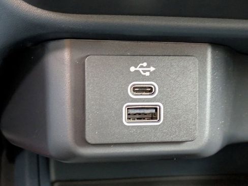 New 2025 Ford Maverick XL image 22