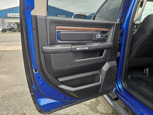 Used 2018 RAM 1500 Laramie w/ Convenience Group AWD/4WD image 20