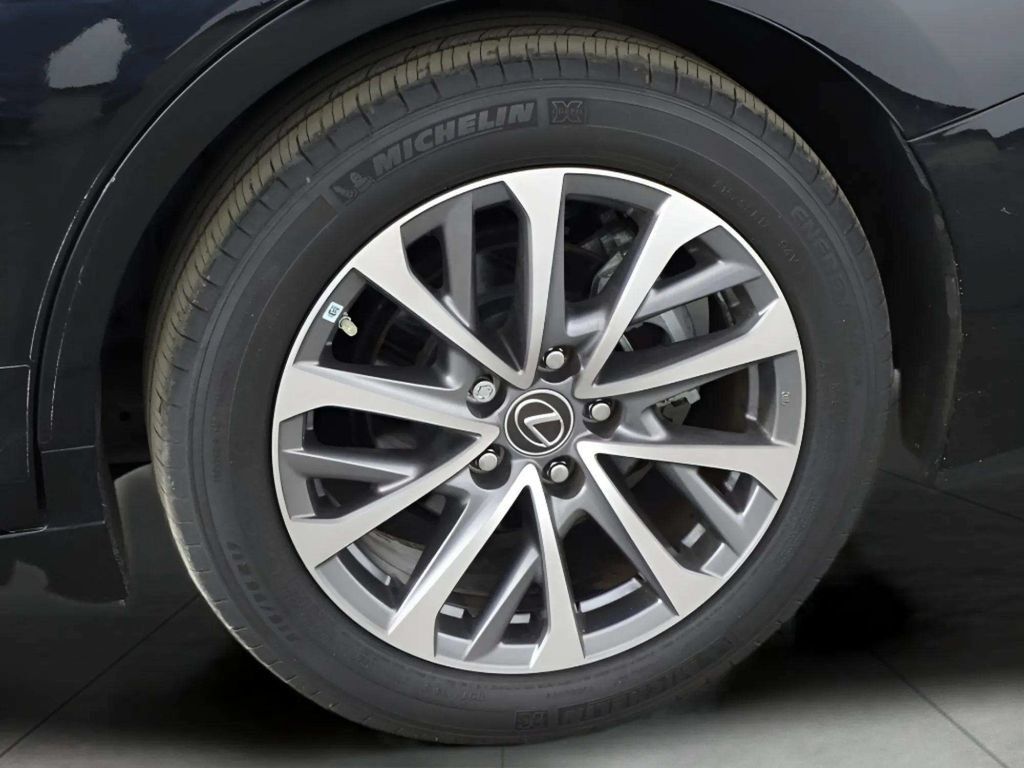 Used 2022 Lexus ES 350 w/ Accessory Package 2 FWD image 42