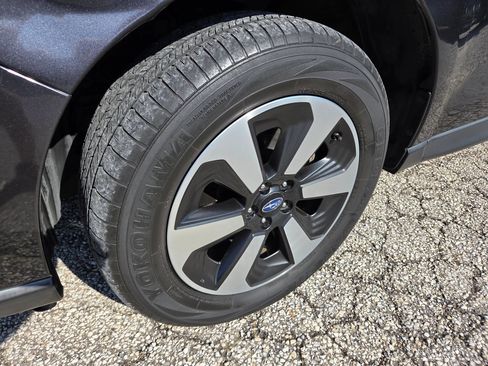 Used 2018 Subaru Forester 2.5i Limited w/ Popular Package #2 AWD/4WD image 13