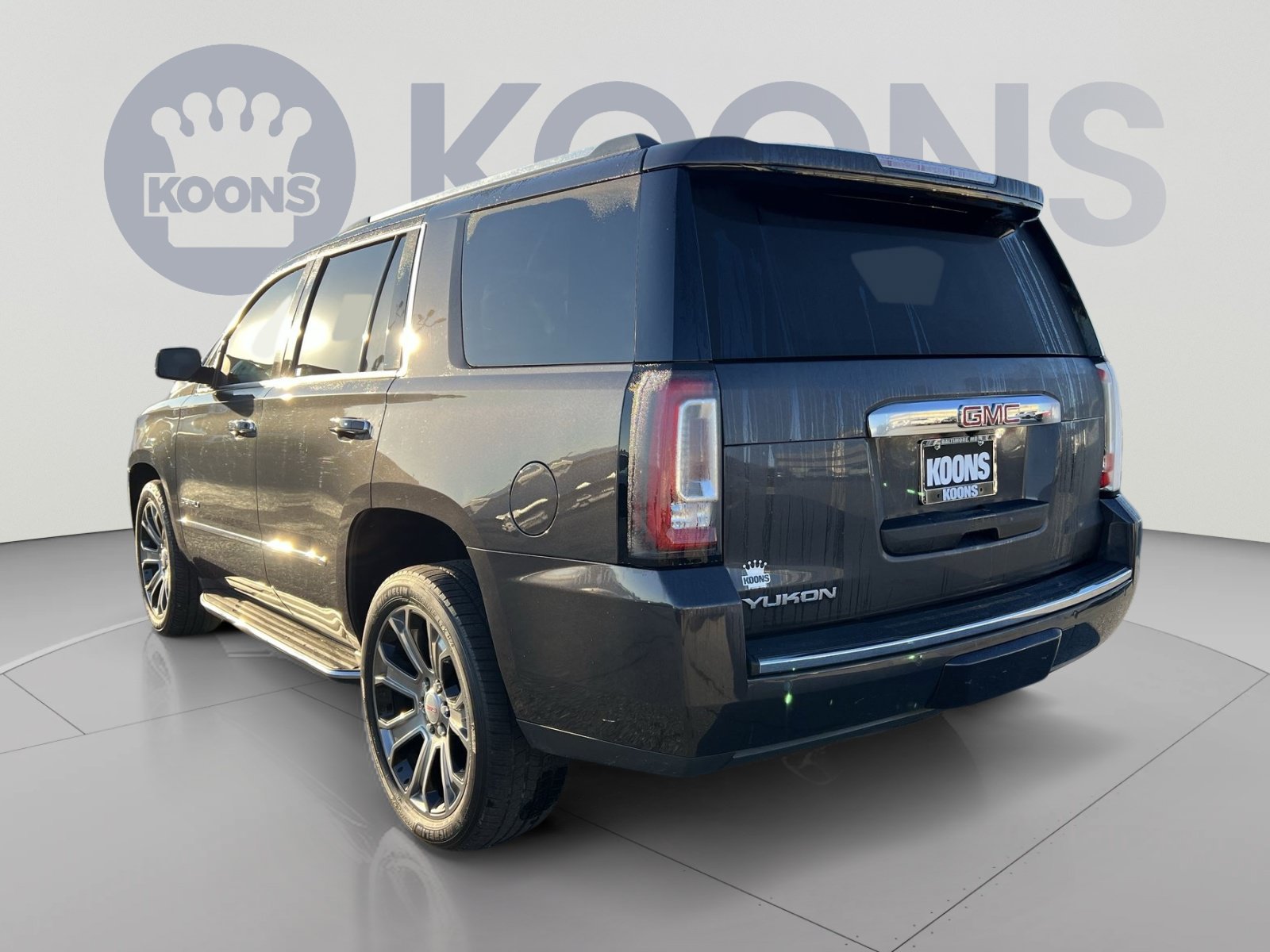 Used 2016 GMC Yukon Denali w/ Open Road Package AWD/4WD image 4