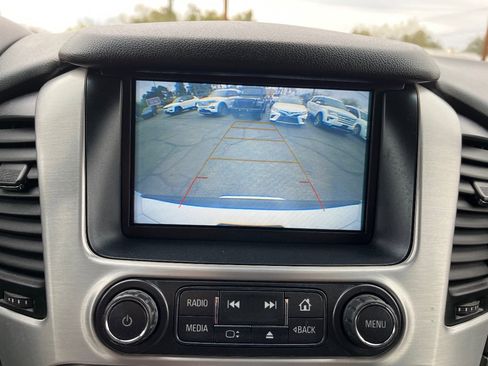 Used 2019 GMC Yukon XL SLE w/ SLE Value Package image 14